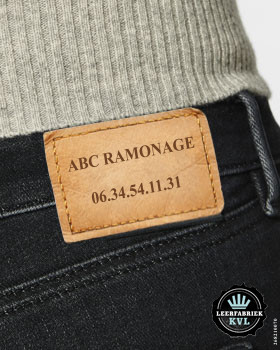 &Atilde;&copy;tiquettes De Marque Pour V&Atilde;&ordf;tements